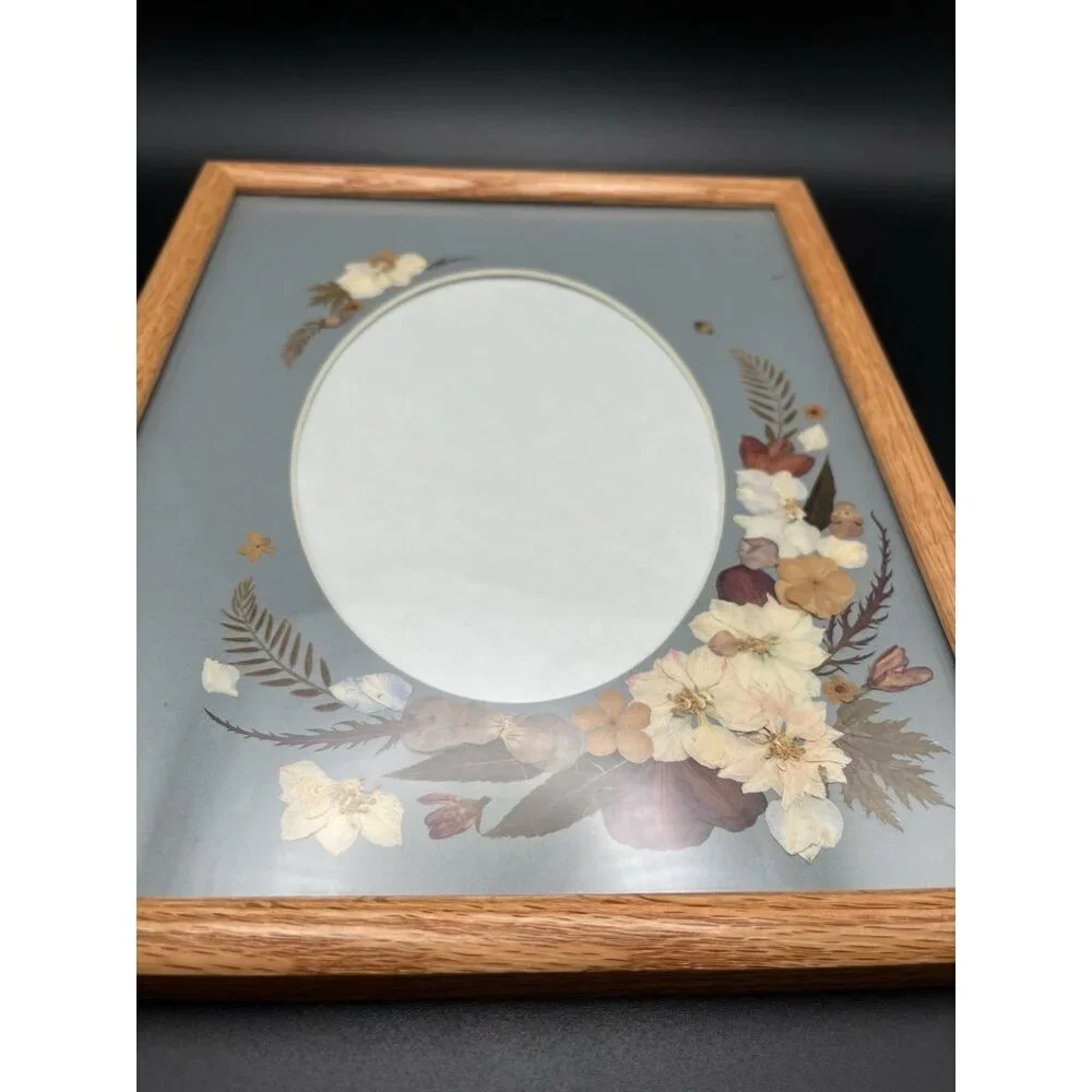 Vintage Pressed Dried Flowers Picture Oval Opening Wood Frame Boho MCM Wedding